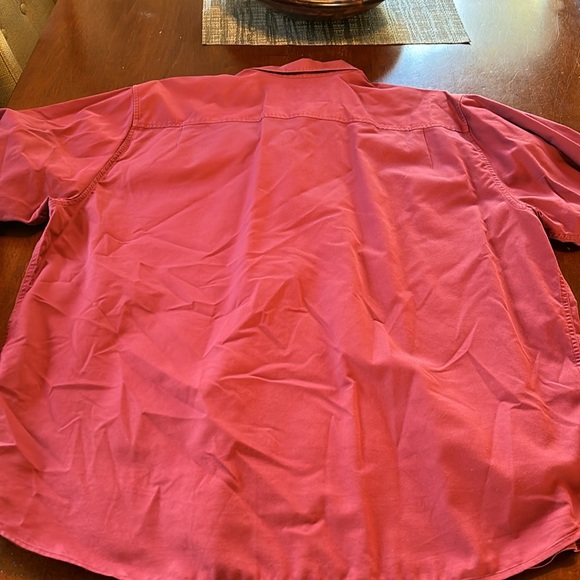 Tommy Bahama XL button down shirt.  Red with sleeves details - Picture 8 of 9